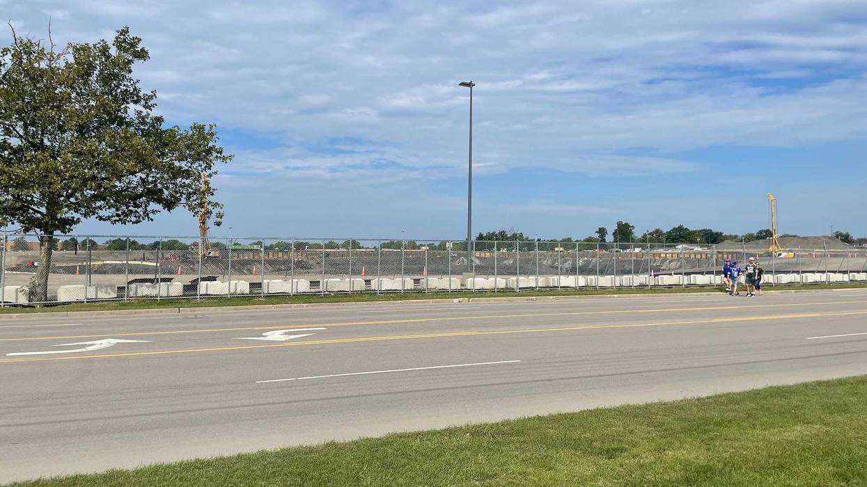 Bills stadium construction
