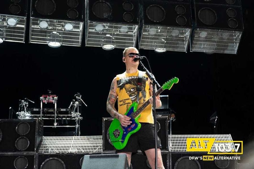 Blink-182 At Dos Equis Pavilion