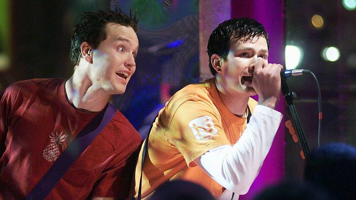 Blink 182 on 'MTV 2 Large' on New Year's Eve in MTV's Times Square studios, 12/31/99