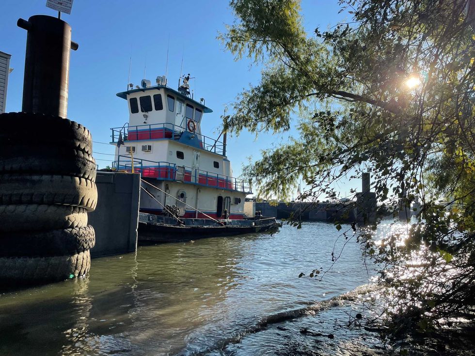 Boat on the Mississippi