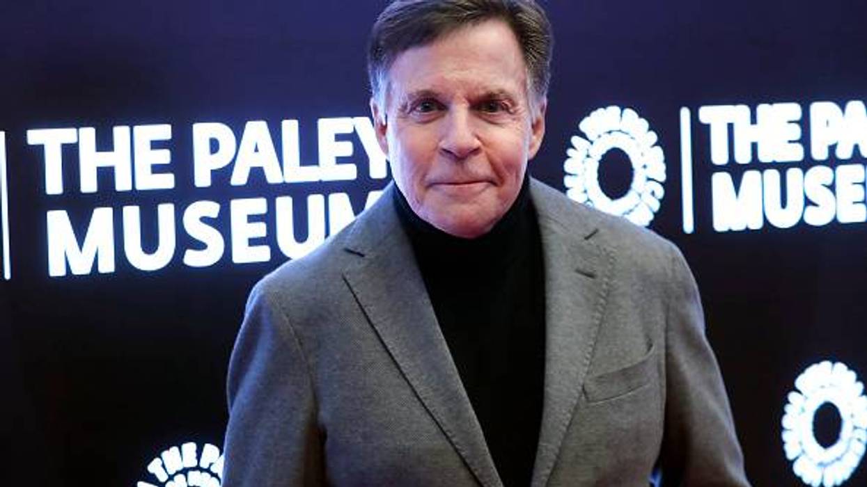 Bob Costas to join the White Sox for a "back in time" broadcast