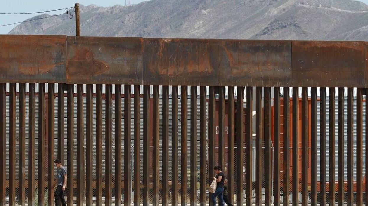 border wall