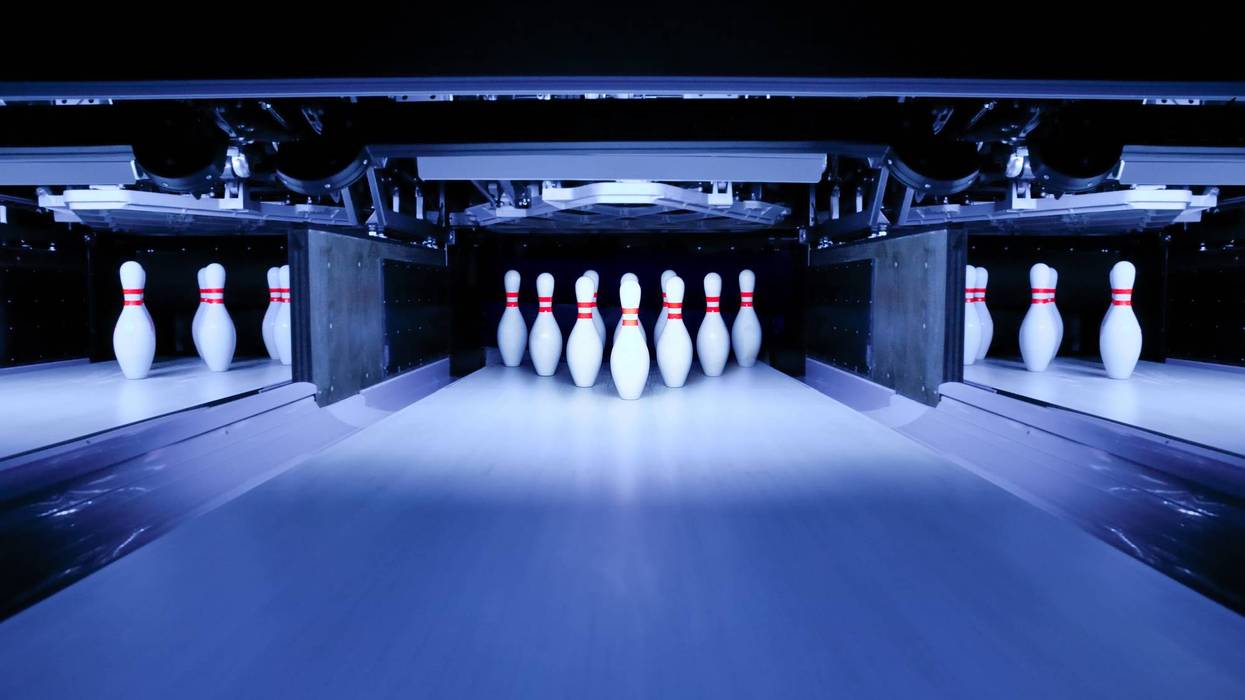 Bowling pins