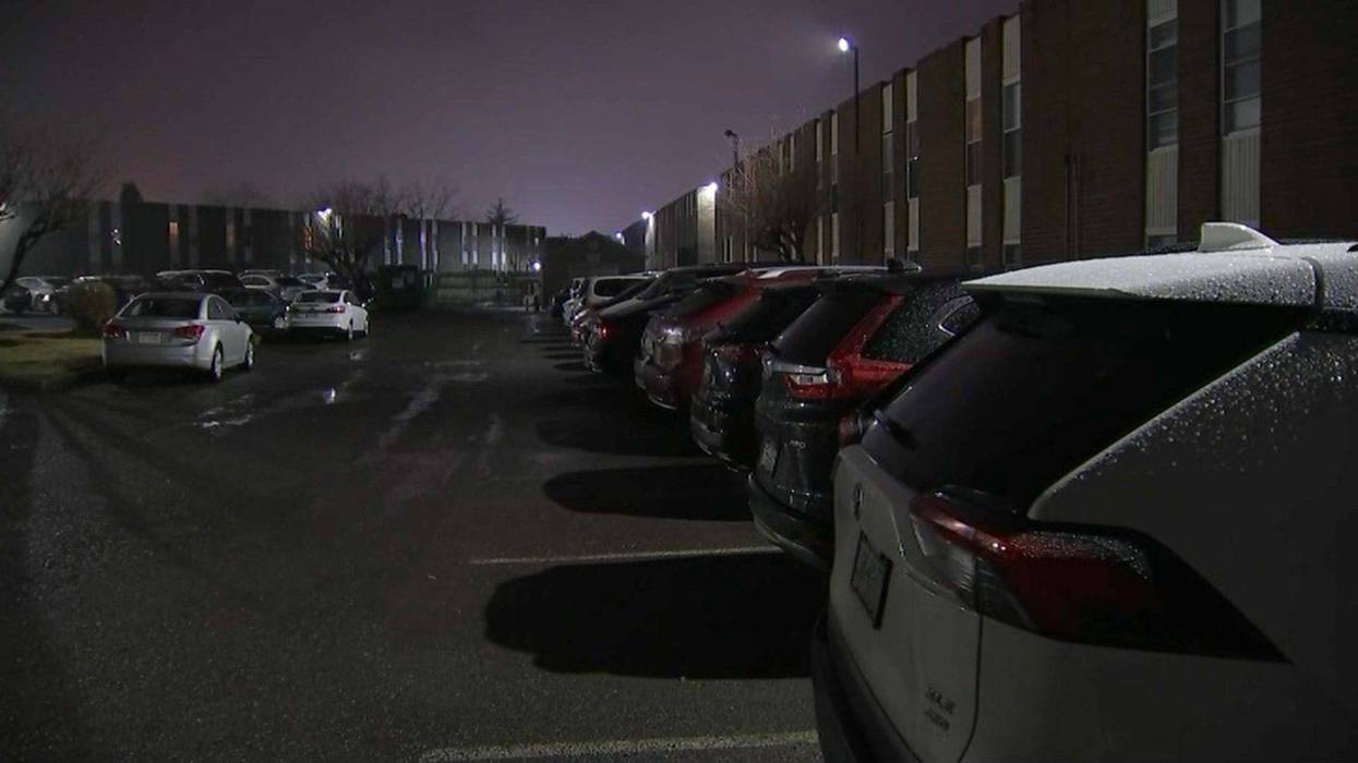 Boy, 2, struck by car in parking lot of Northeast Philadelphia apartment complex