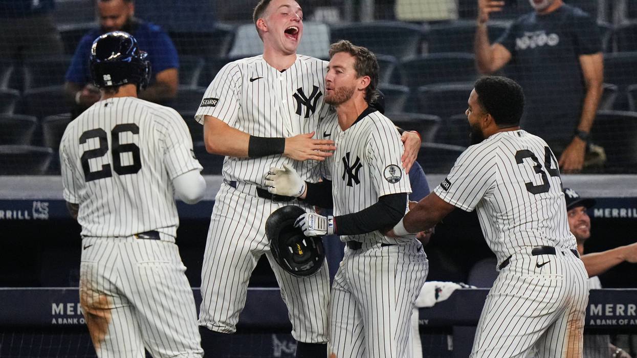 BRAVOS-YANKEES 843