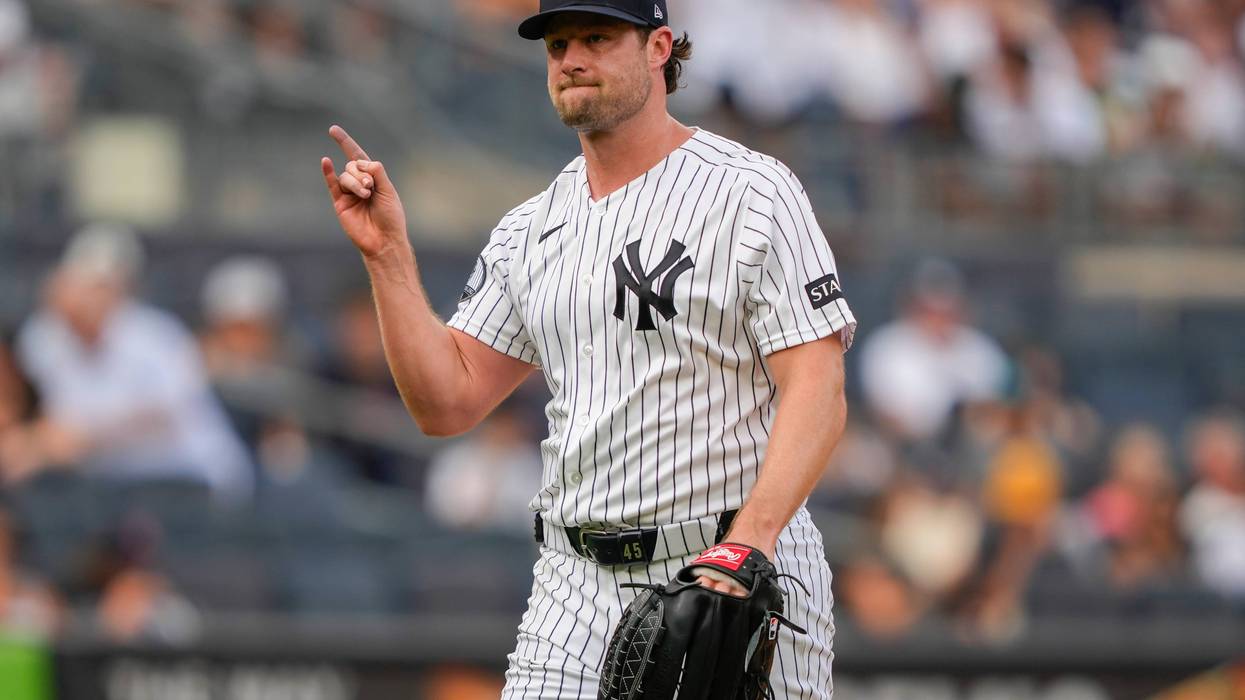 BRAVOS-YANKEES