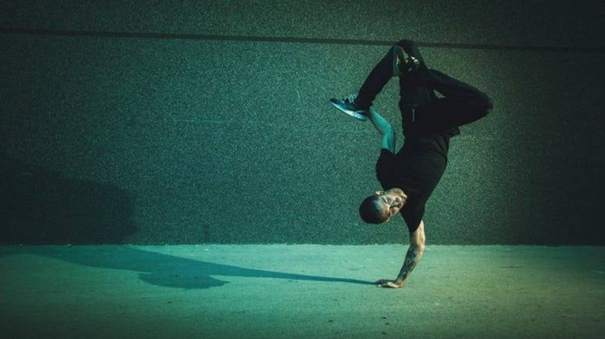 Breakdancing