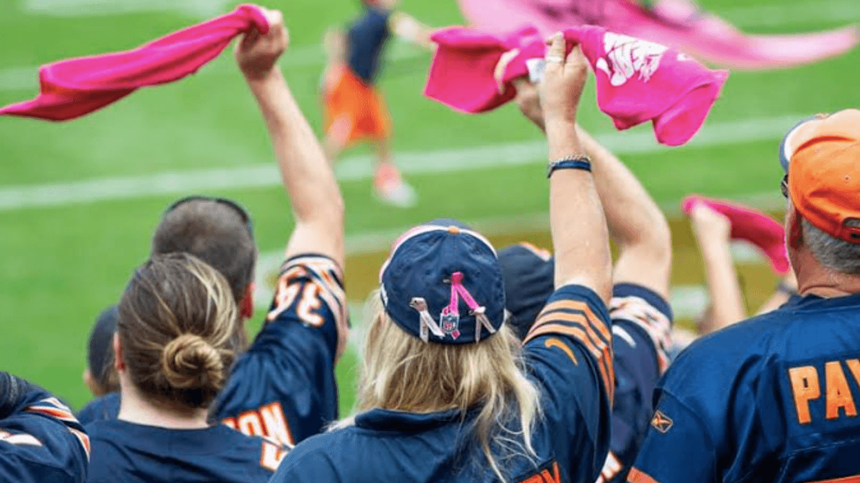 Breast cancer research advocates at 2021 Bears game