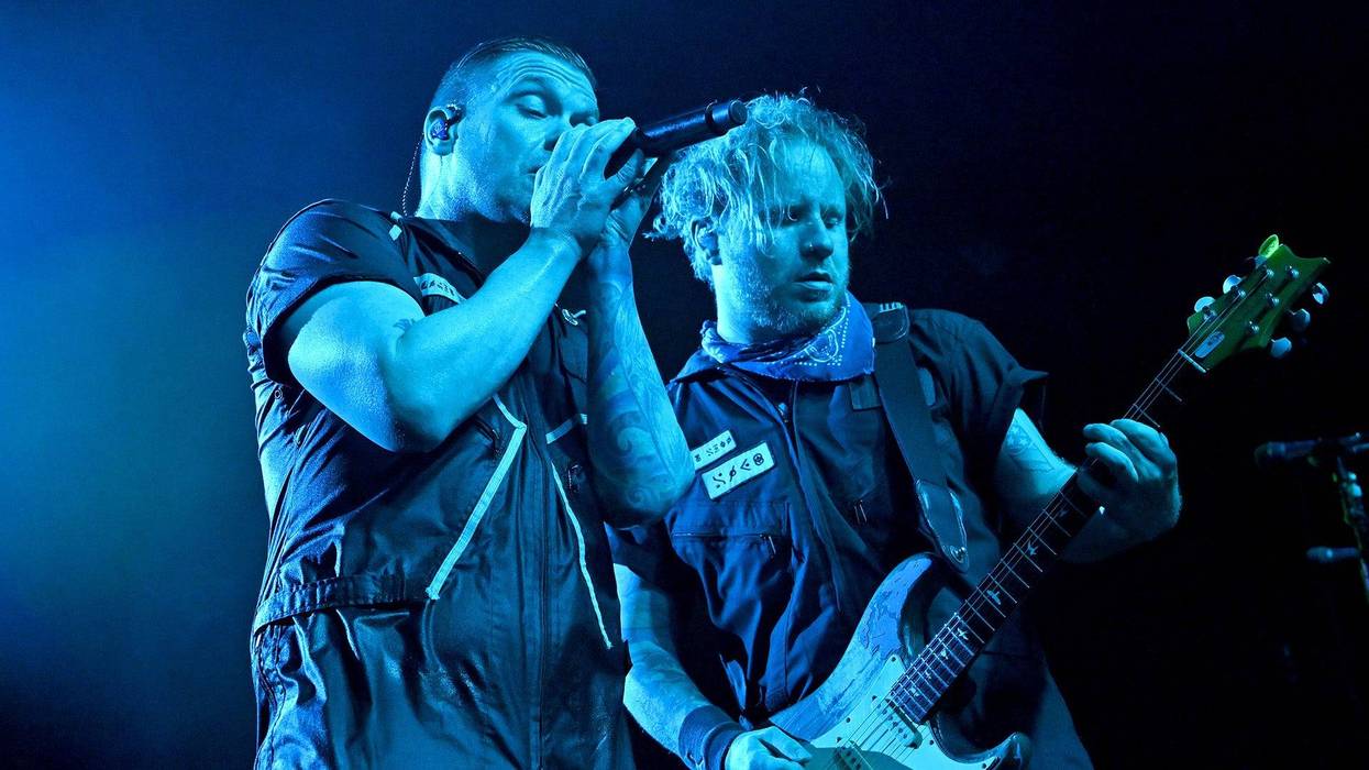 Brent Smith and Zach Myers of Shinedown