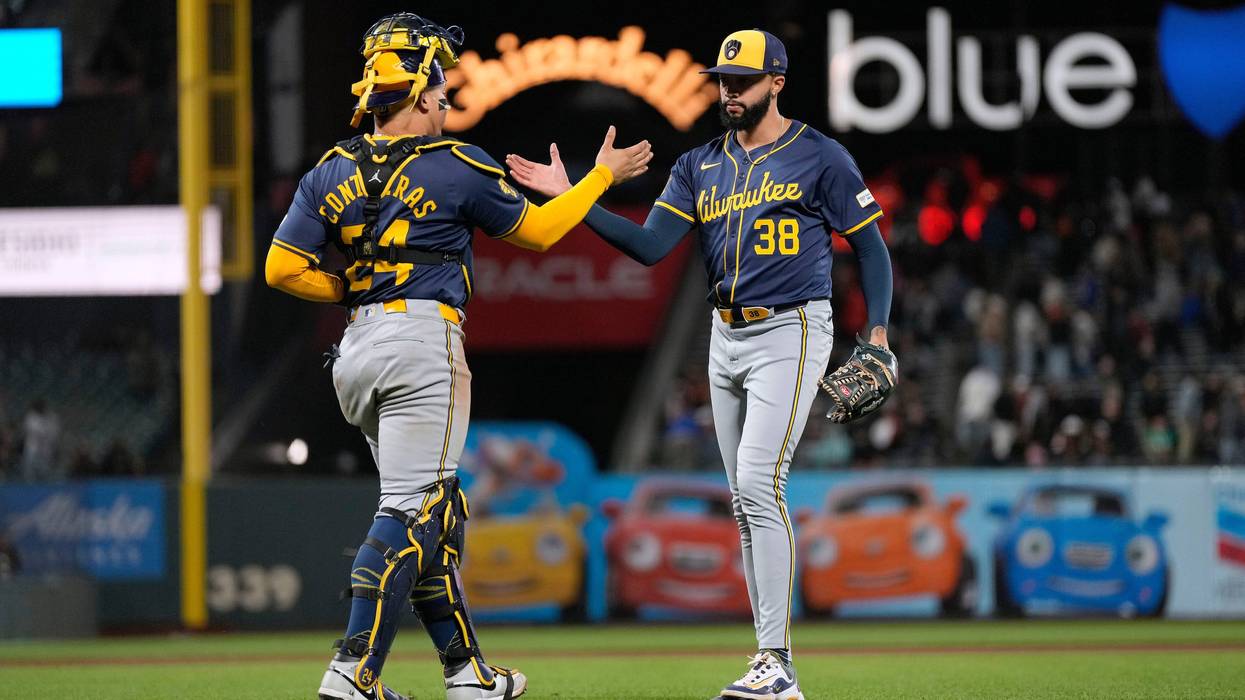 Brewers Giants Baseball