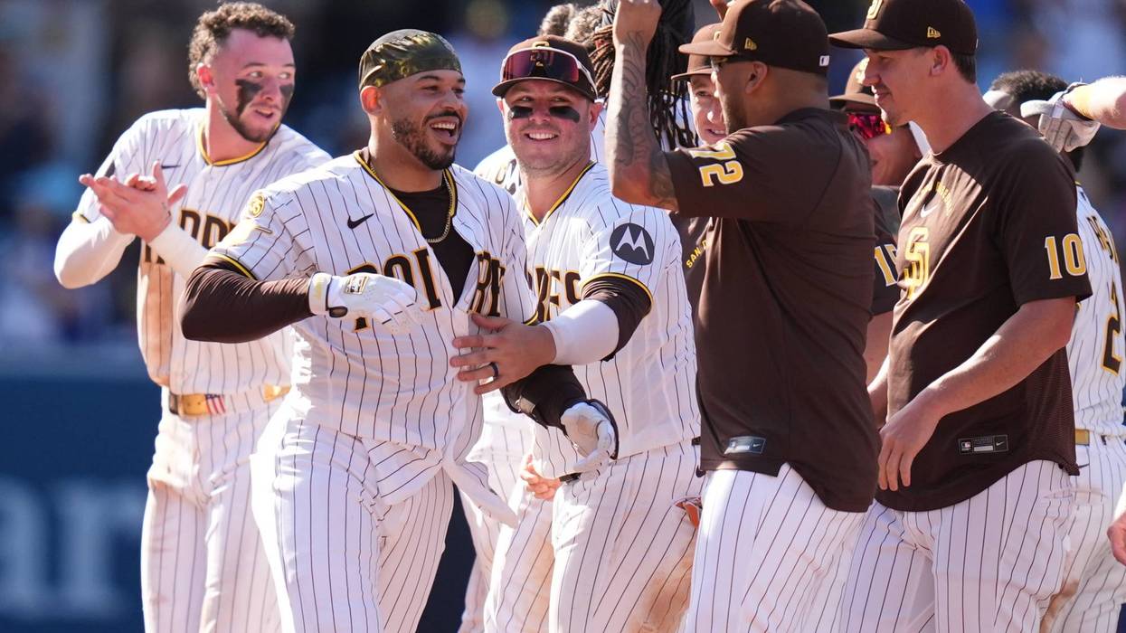 Brewers Padres Baseball 89 3
