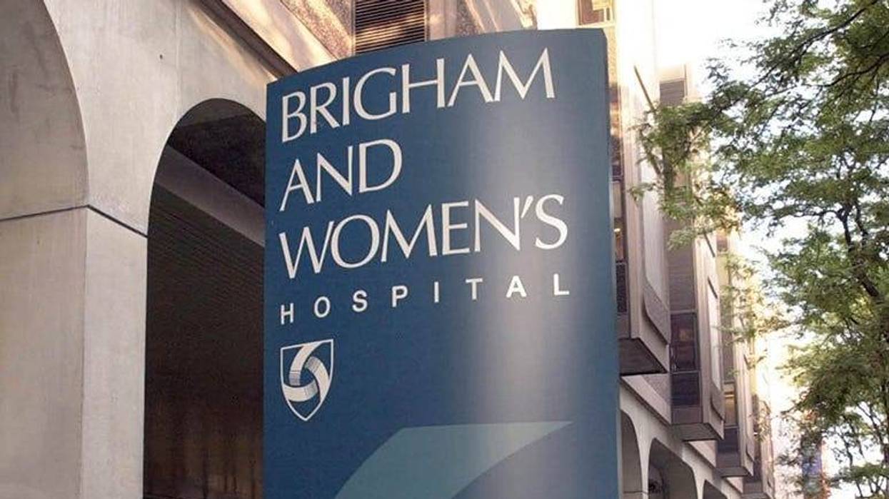 Brigham & Women's Hospital Sign