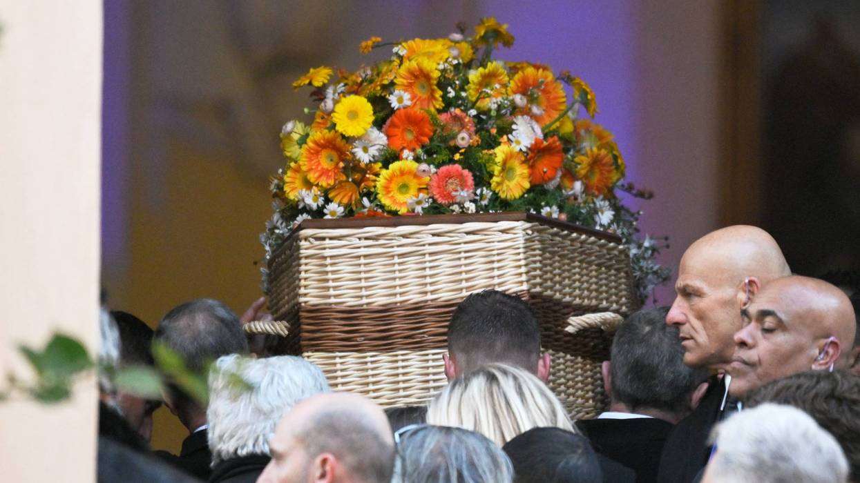 BRIGITTE BARDOT FUNERAL