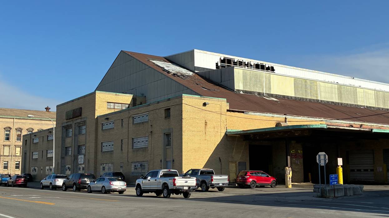 Broadway Barn