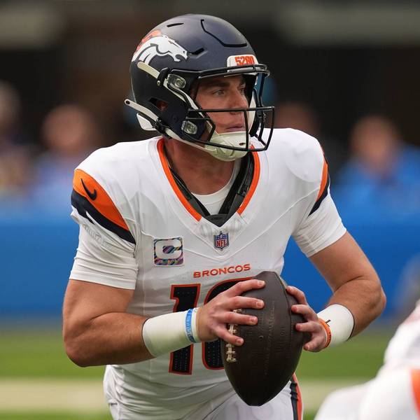 Broncos Chargers Football 333