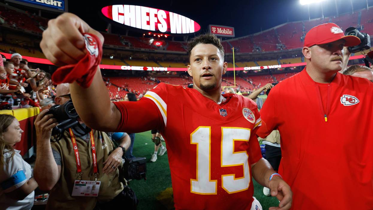 Broncos Chiefs Football