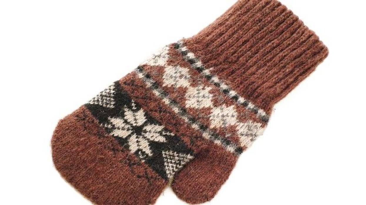 Brown mittens paleka19 Getty Images
