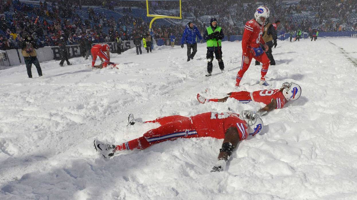 Browns Bills Snowstorm Football