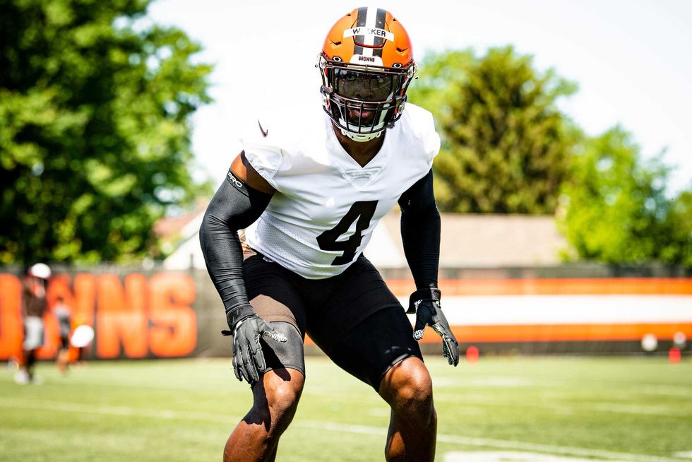 Browns linebacker Anthony Walker