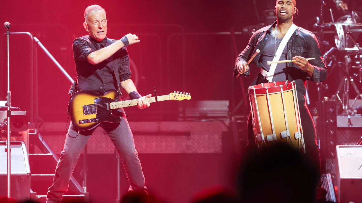 Bruce Springsteen and the E Street Band in Concert - Minneapolis 3