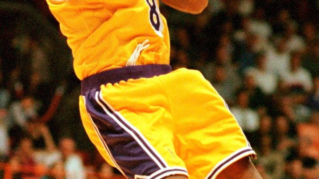 Bryant Jersey Auction Basketball