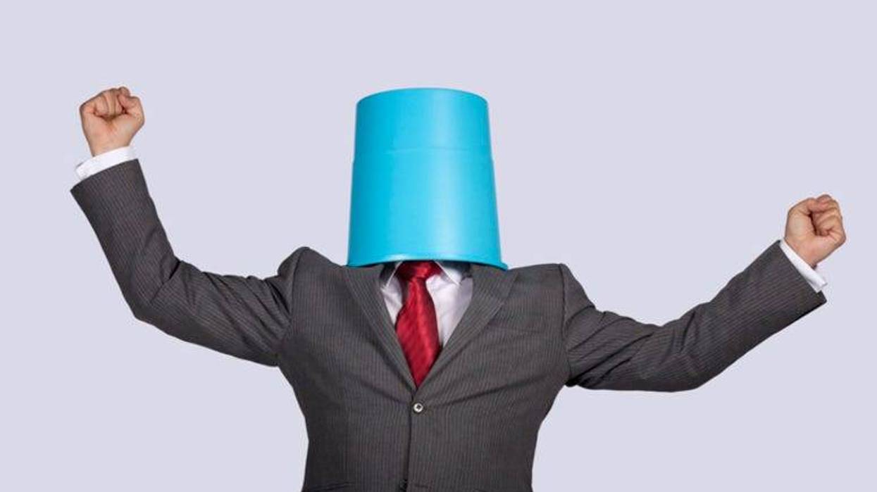 Bucket_On_Head