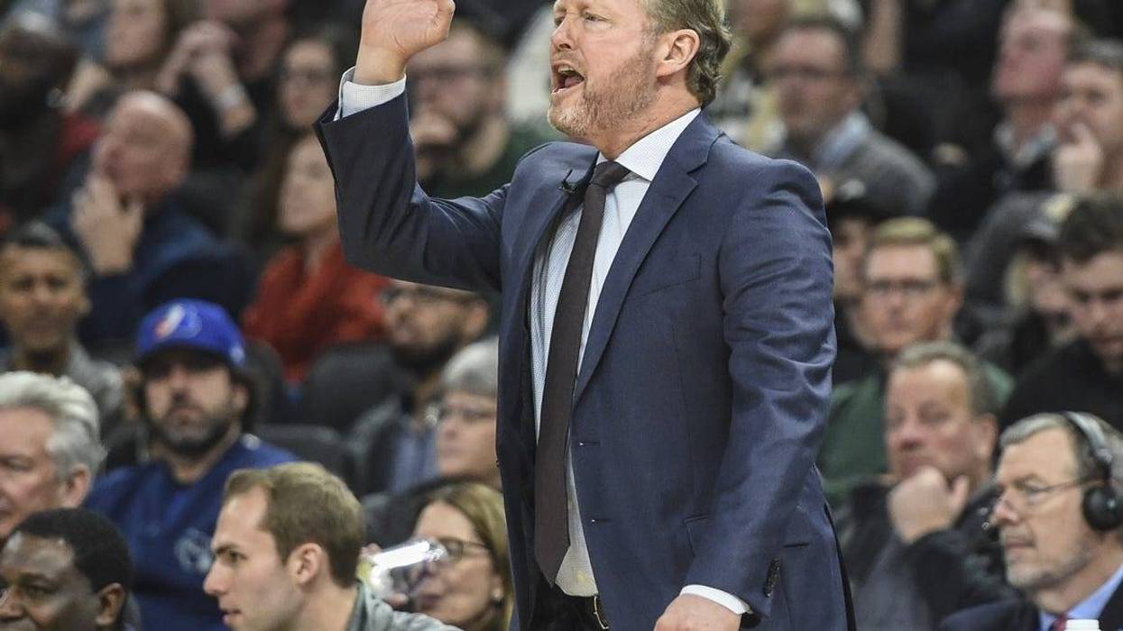Bucks head coach Mike Budenholzer