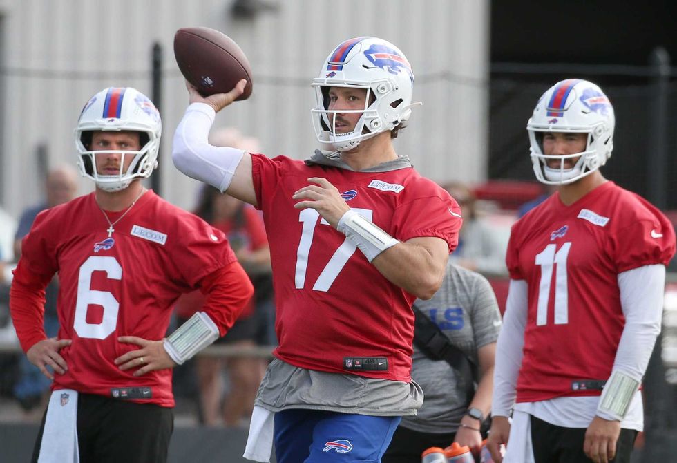 Buffalo Bills quarterbacks