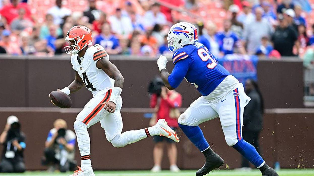Buffalo Bills v Cleveland Browns