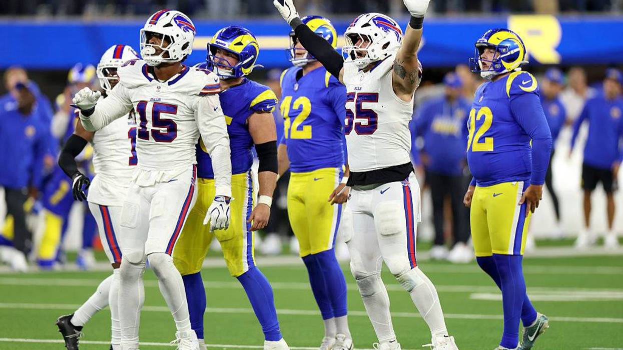 Buffalo Bills v Los Angeles Rams
