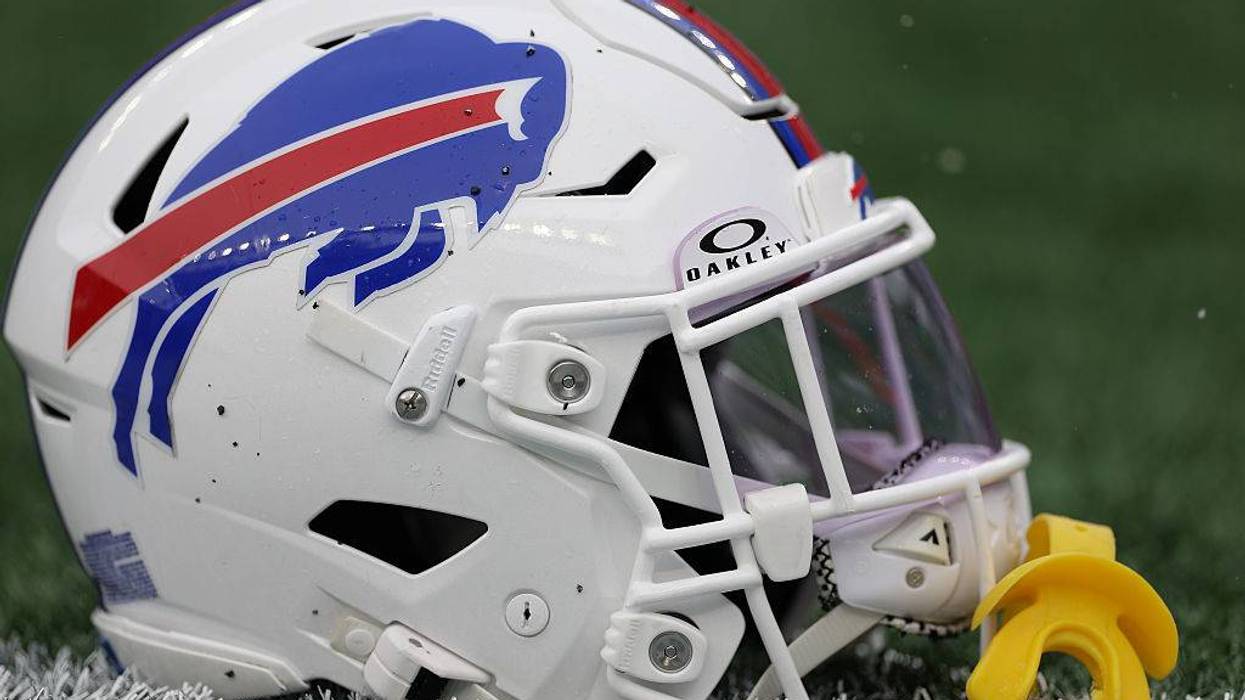 Buffalo Bills v New England Patriots - NFL 2025