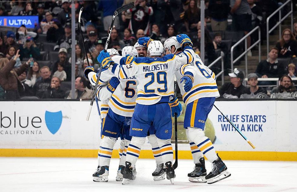 Buffalo Sabres v Los Angeles Kings