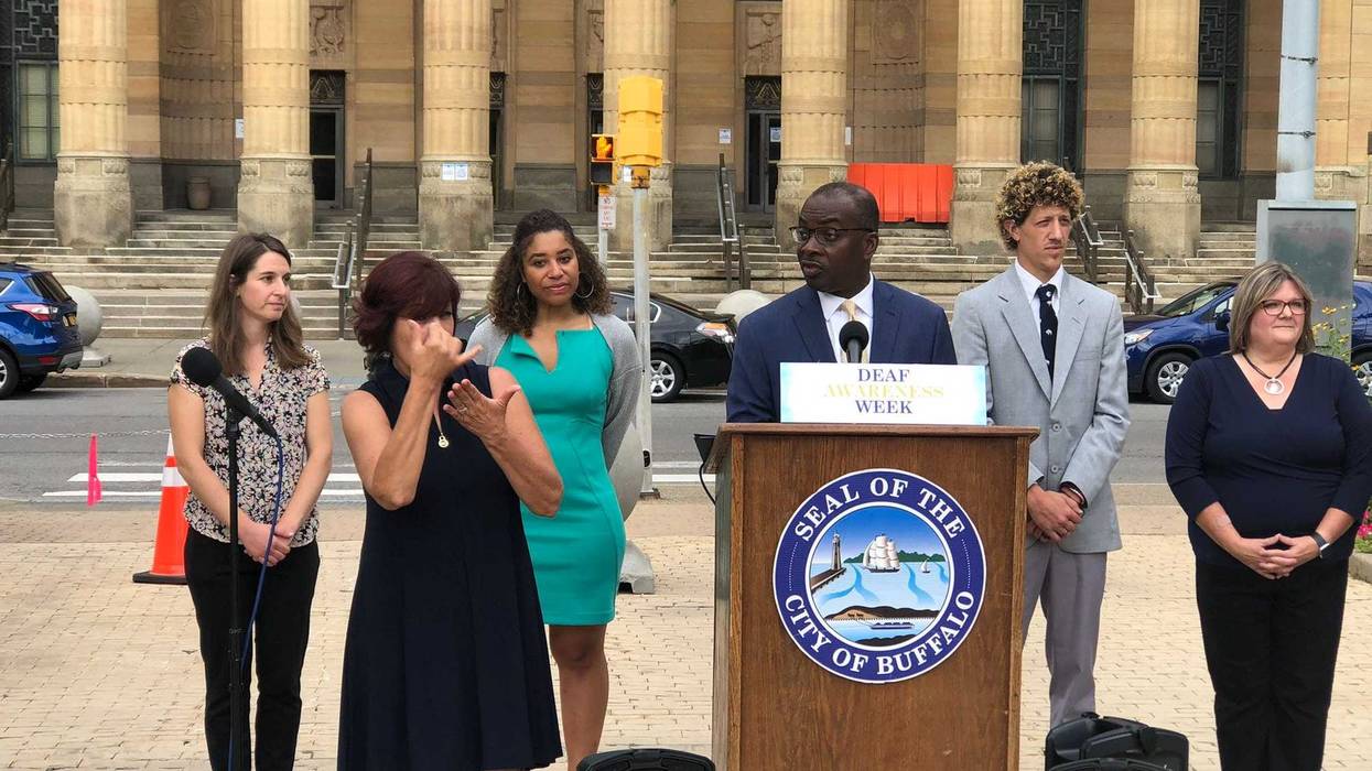 Byron Brown, Deaf Access Services' David Wantuck, and other members of the deaf community celebrate Deaf Awareness Week. September 20, 2021
