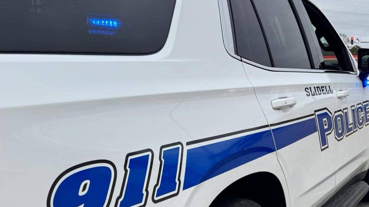 Bystander who gave officer ride in shoplifter pursuit honored in Slidell