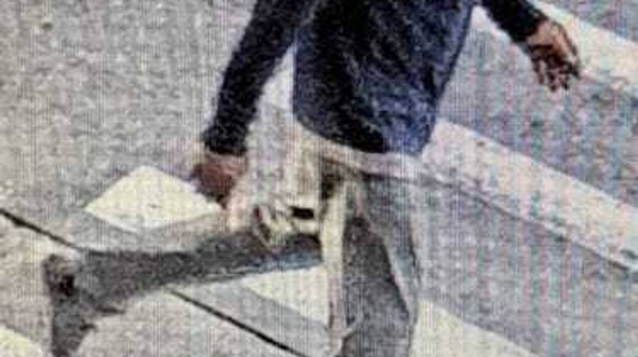 Cab driver robbed