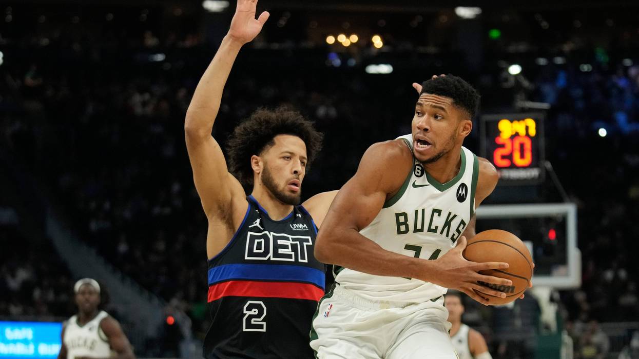 Cade Cunningham, Giannis Antetokounmpo