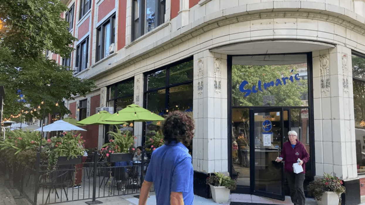 Cafe Selmarie, a longtime dining spot in Lincoln Square, is closing at the end of April.