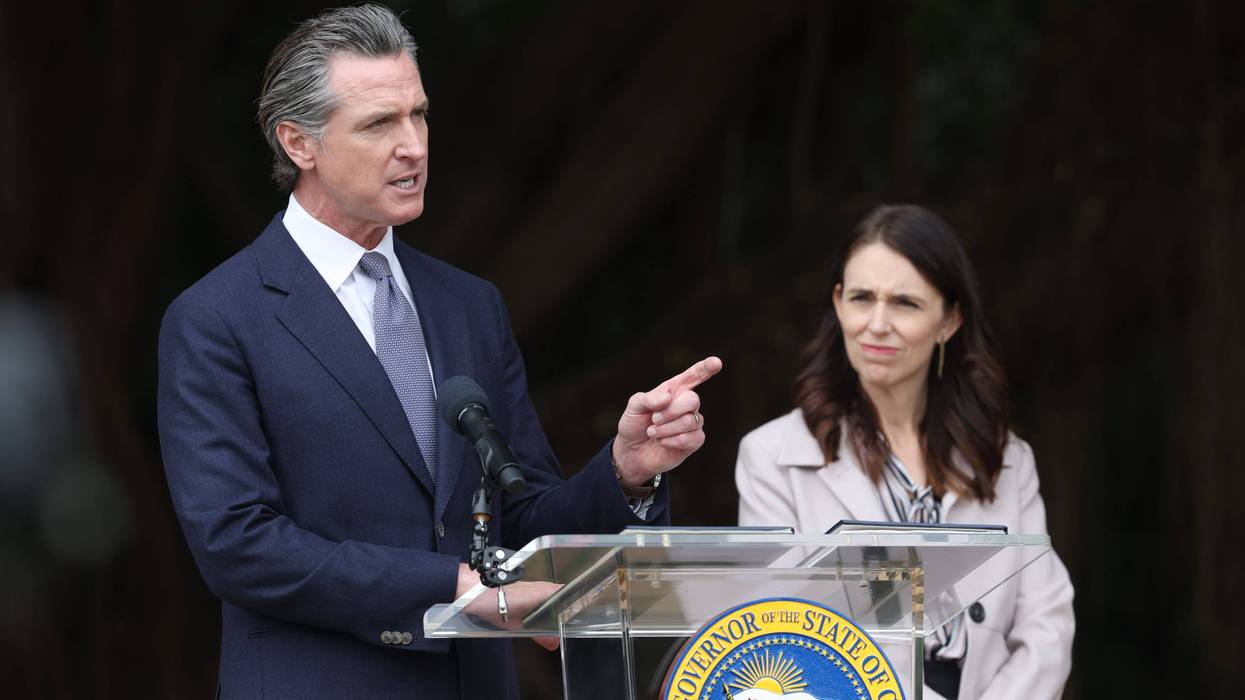 California Gov. Gavin Newsom (L) speaks as New Zealand Prime Minister Jacinda Ardern looks on during a news conference on May 27, 2022 in San Francisco, California.