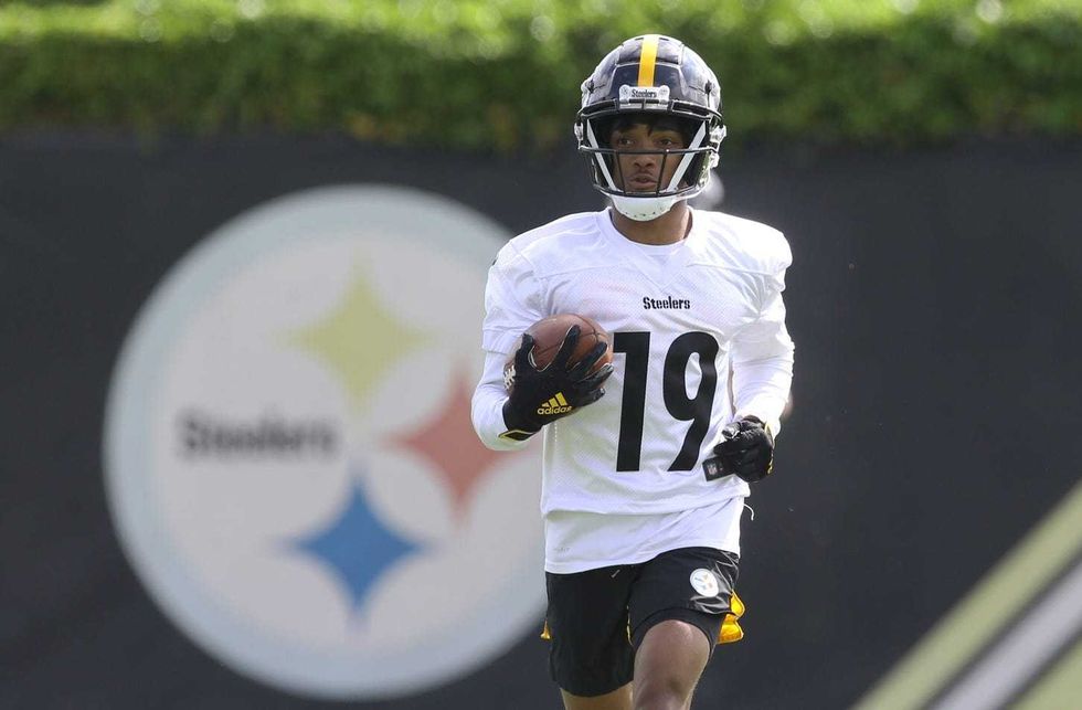 Calvin Austin at Steelers practice
