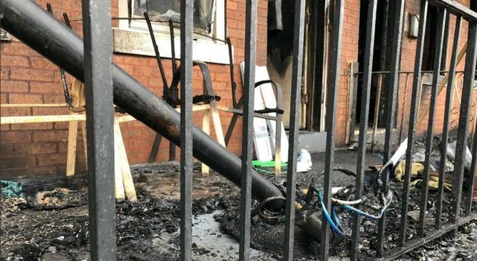 Camden rowhome fire injures 8