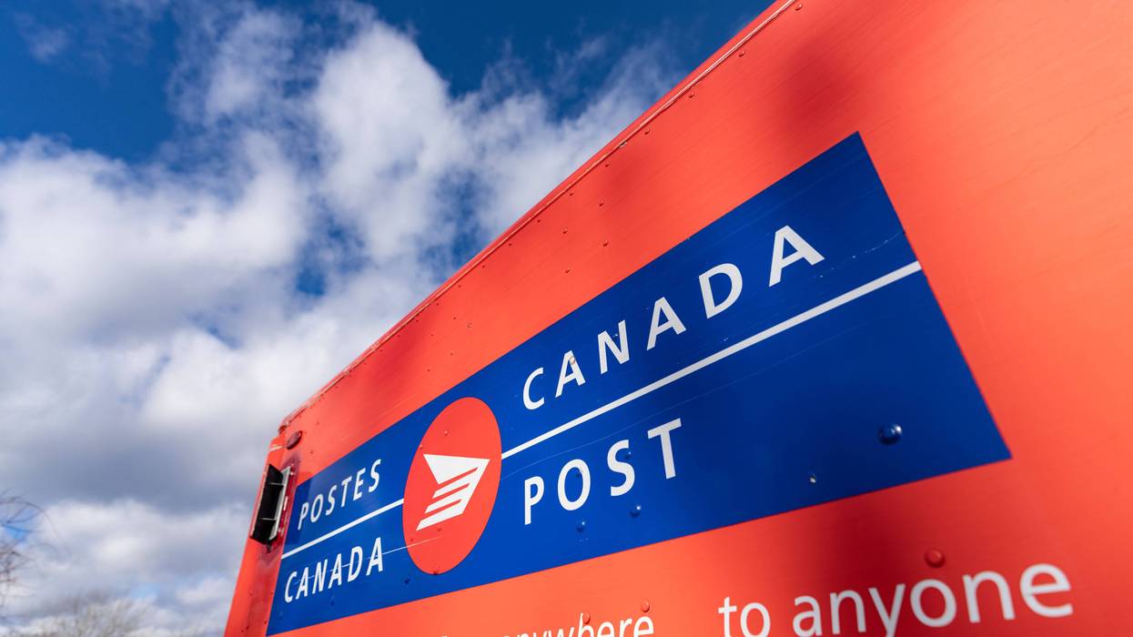 Canada Mail Service