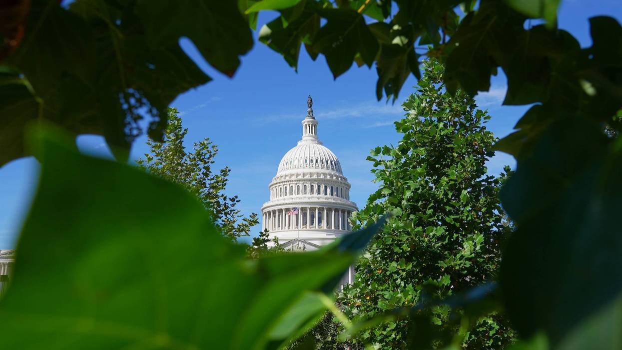 Capitol 2