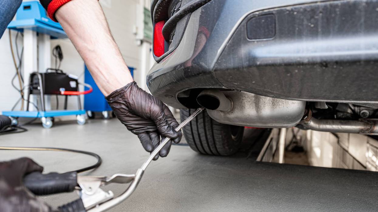 car inspection - car exhaust - exceeding the norm