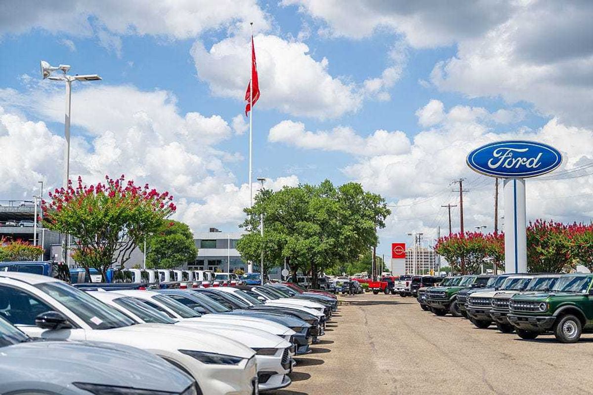 Car sales post strong third quarter gains