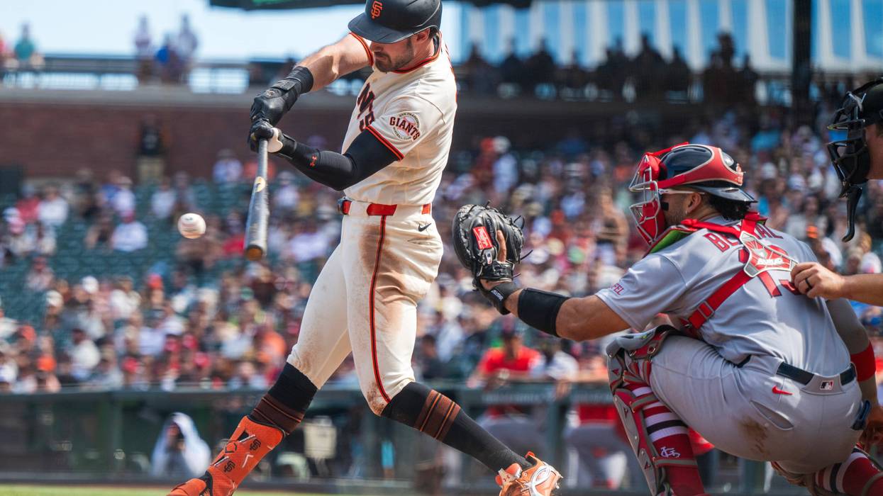 CARDENALES-GIGANTES