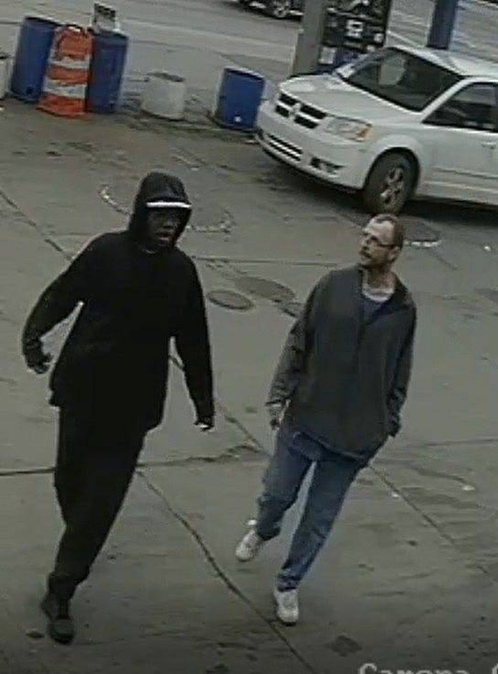 Carjacking suspects
