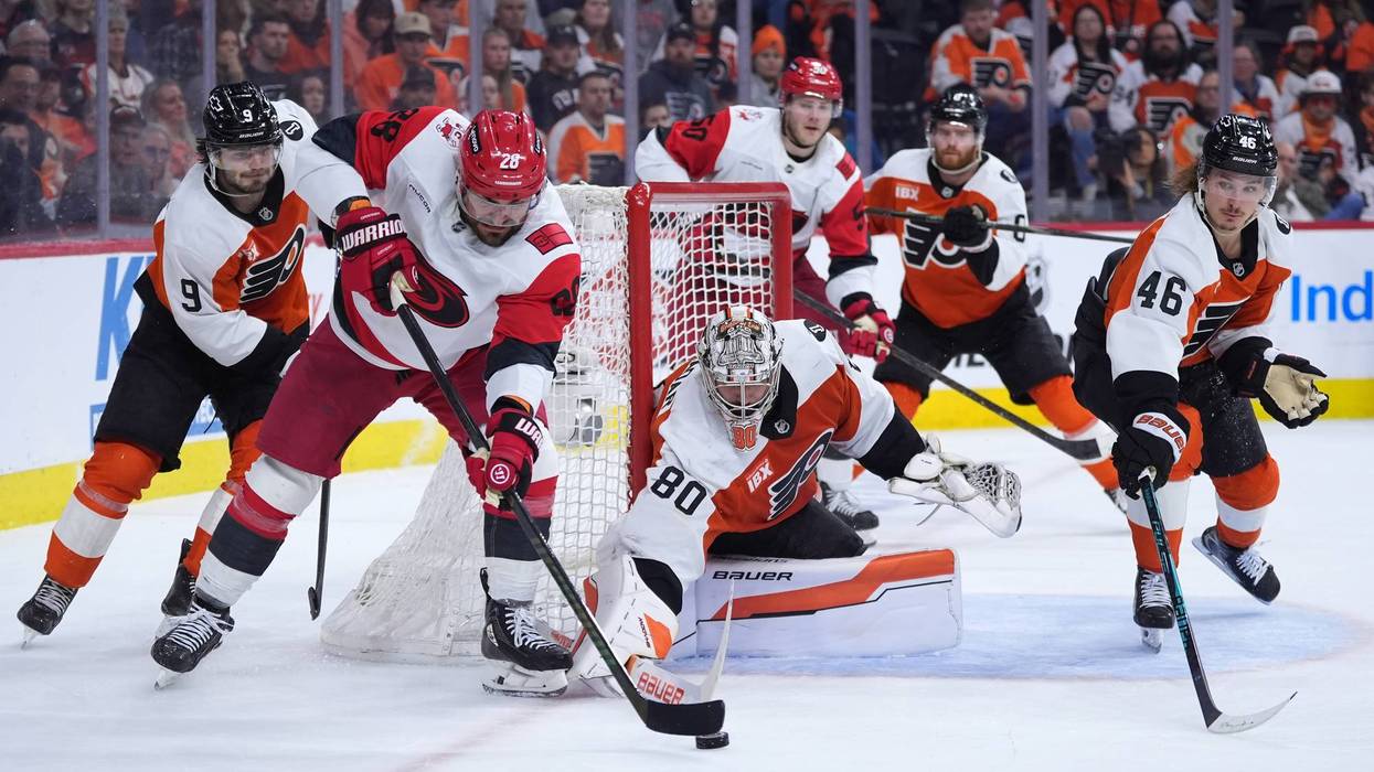 Untuck it! Flyers' Trevor Zegras penalized for having his jersey tucked into his pants