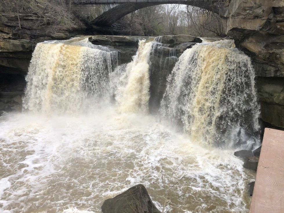 cascade park waterfalls