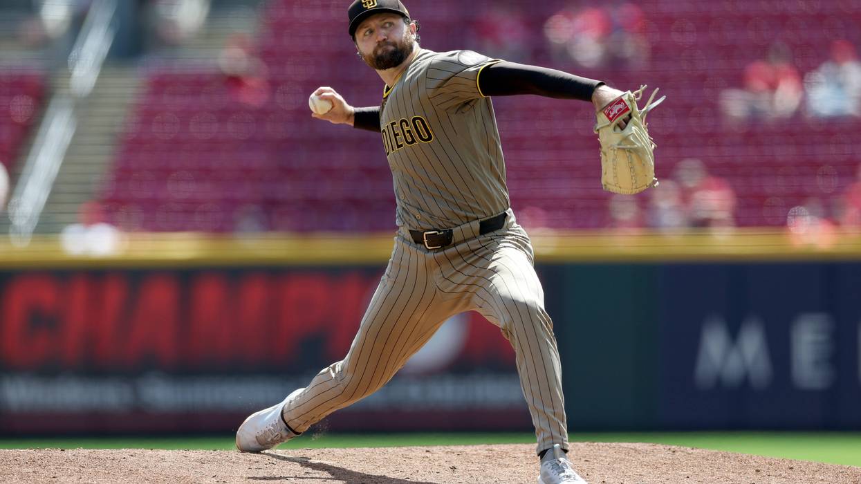 Long ball plagues Mize in 7-3 loss to Reds