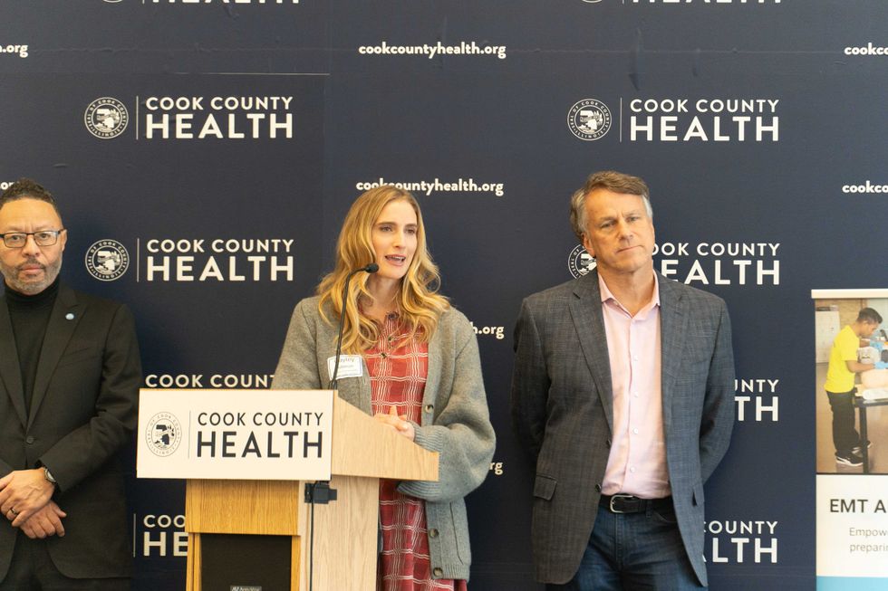 Cayley Tullman speaks to graduates